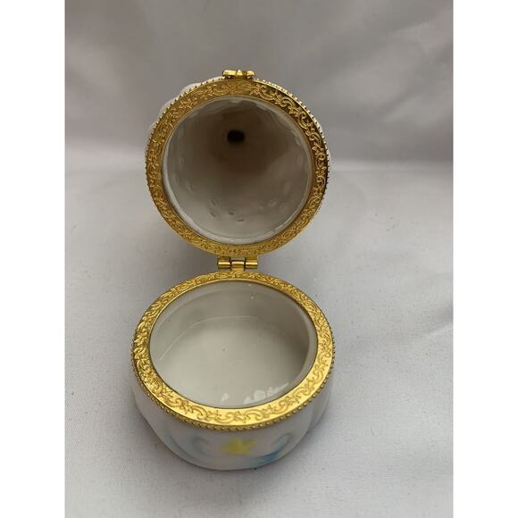 Ceramic Angel Playing Harp Trinket Box - Picture 5 of 5